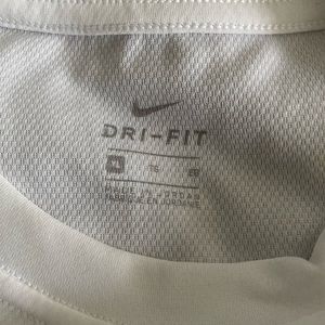 Nike Di for youth shirt. Brand new